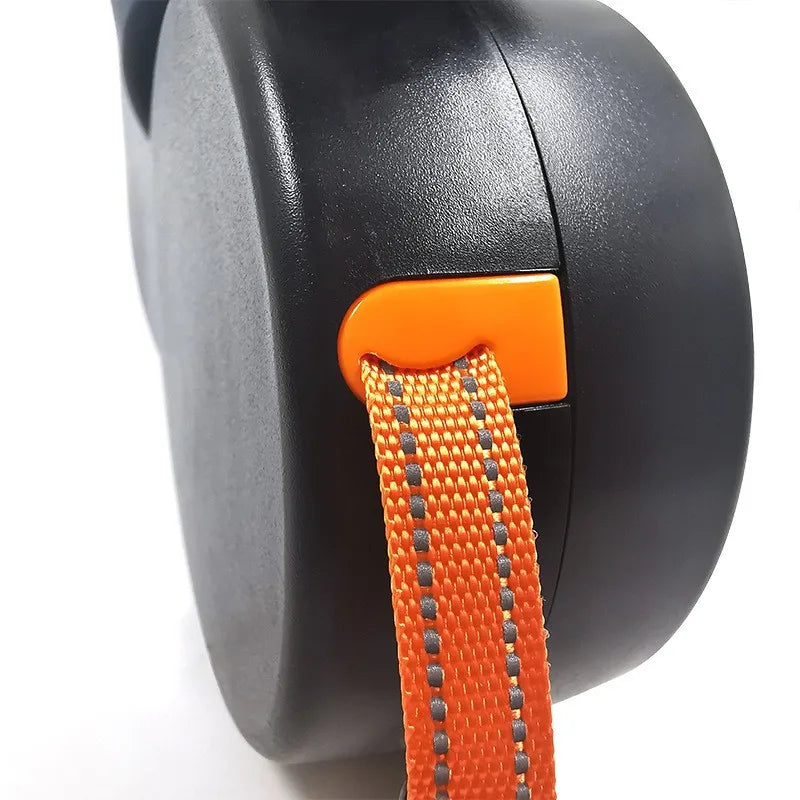 Double Dog Leash with LED Light – Tangle-Free Retractable Leash for Two Dogs